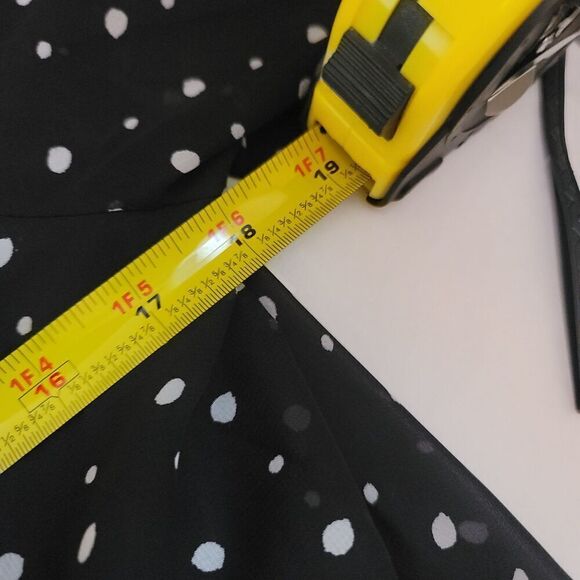 Zac & Rachel Black & White Polka Dot Bell Sleeve Top Size M - Picture 5 of 6